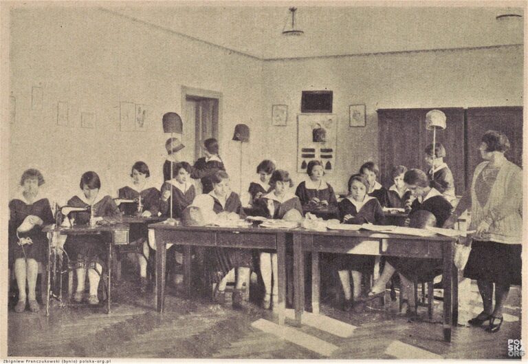 iii kur modniarstwa przy pracy 1929 rok